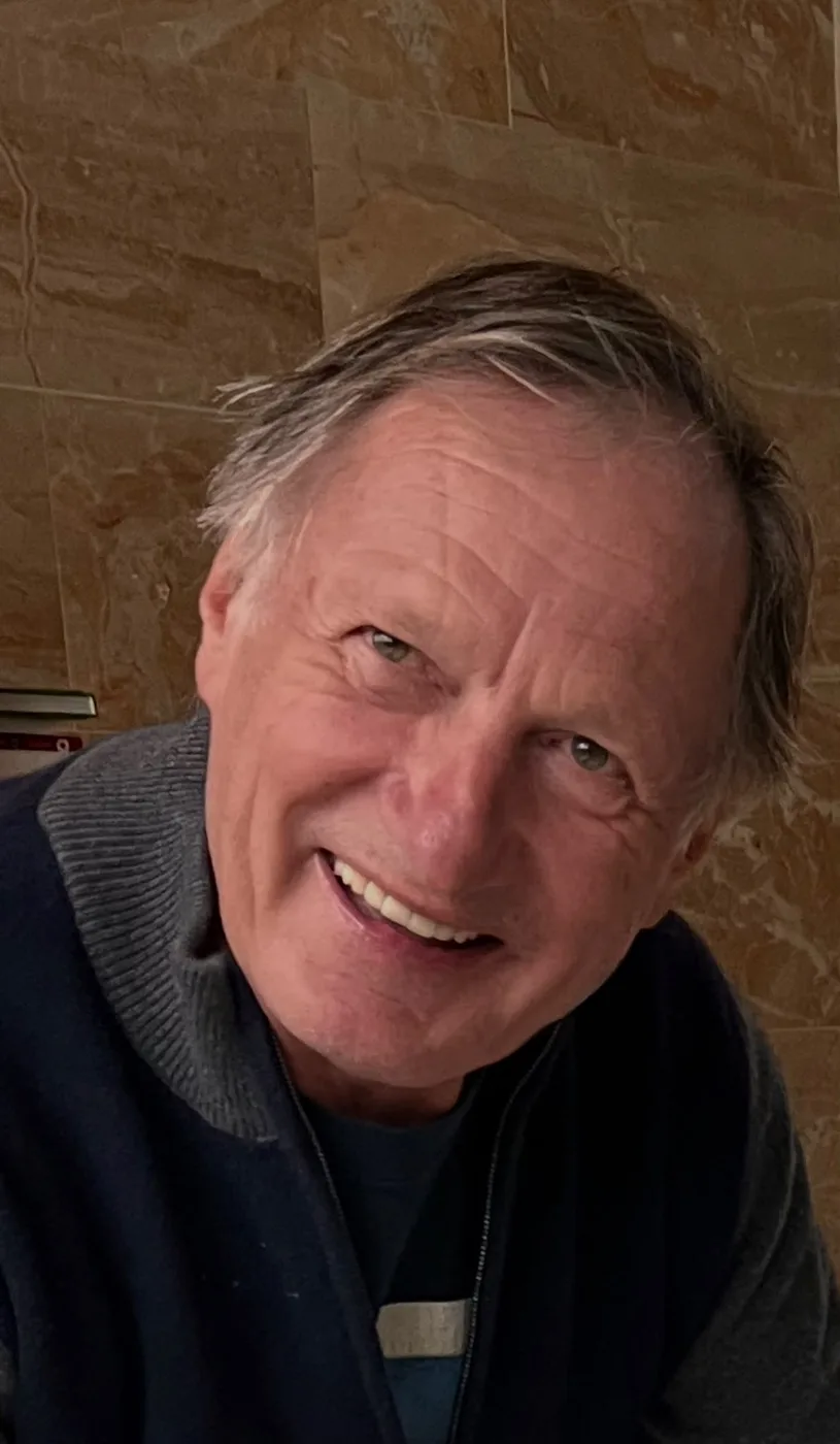 Franz Klammer lächelt in die Kamera